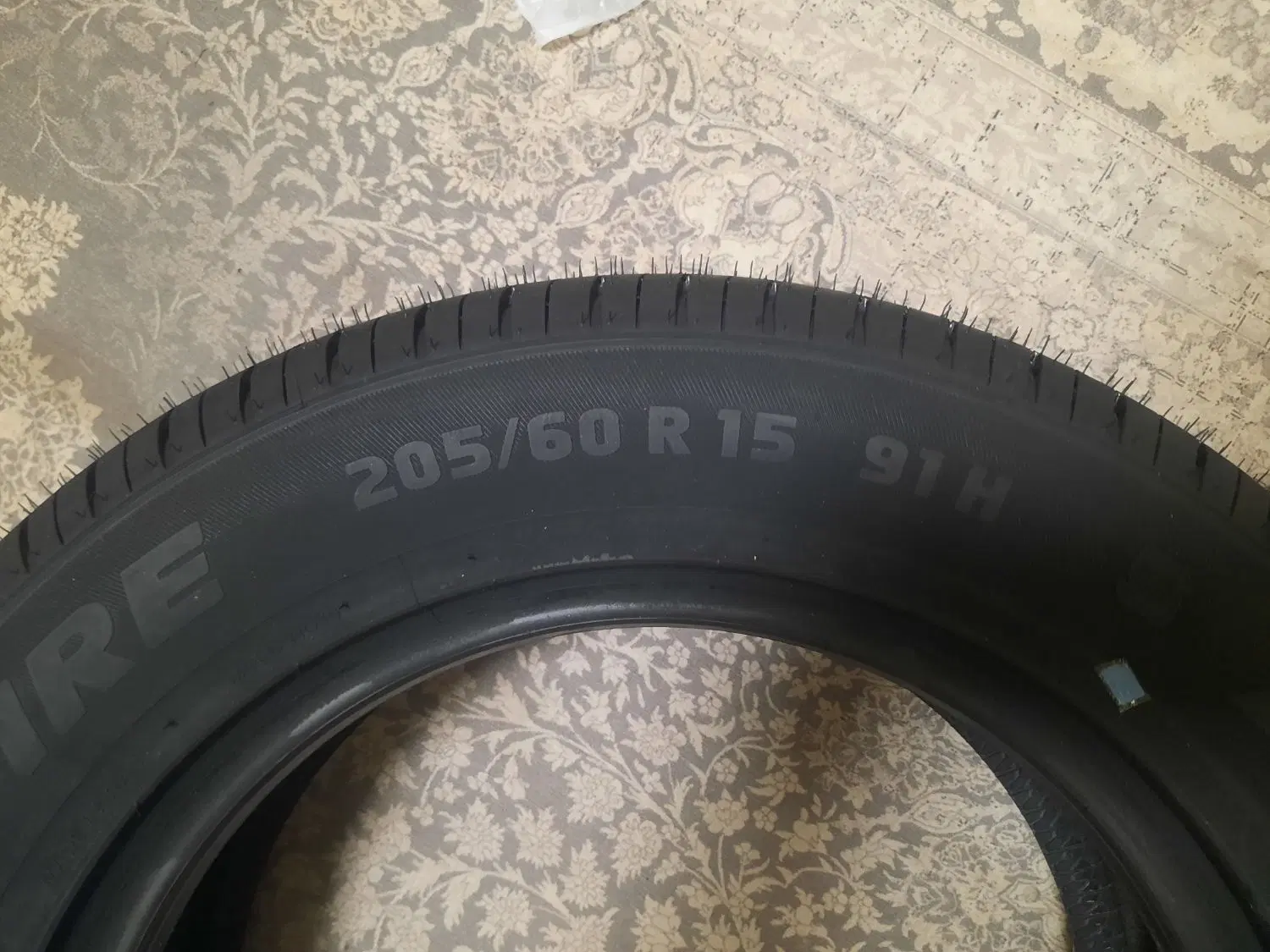 فروش ۴ حلقه لاستیک 205/60/15 کویر تایر KB44|قطعات یدکی و لوازم جانبی|تهران, فردوسی|دیوار