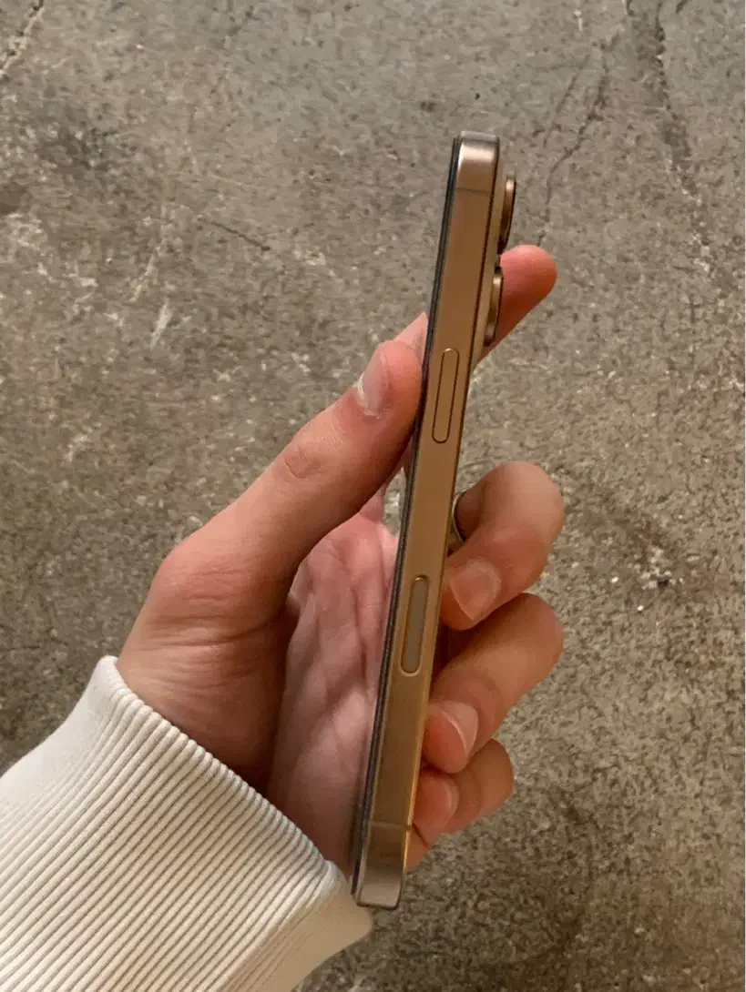 Iphone 16 Pro 128 CH|موبایل|رشت, پیرسرا|دیوار
