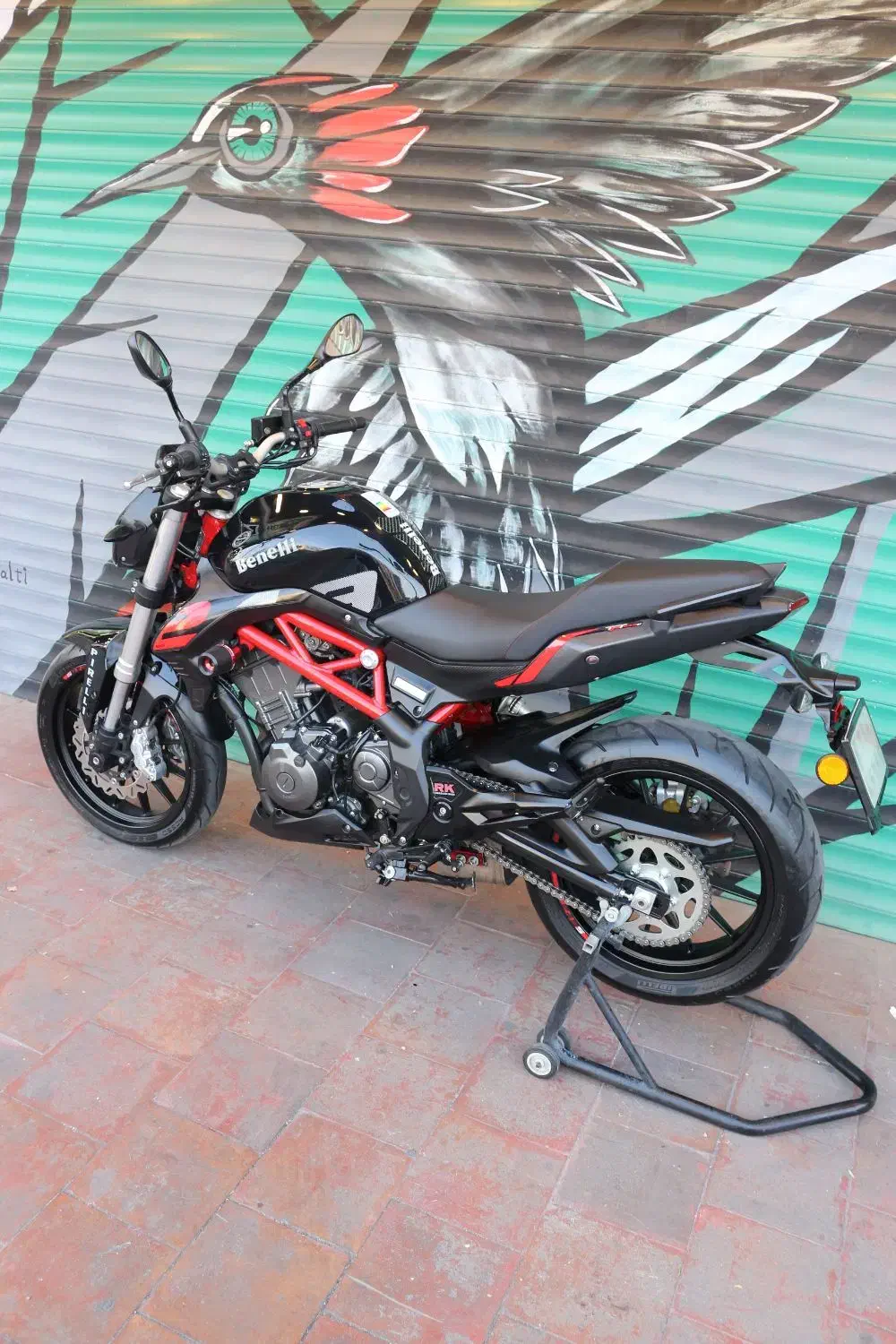 بنلی دو سیلندر|موتورسیکلت|تبریز, |دیوار