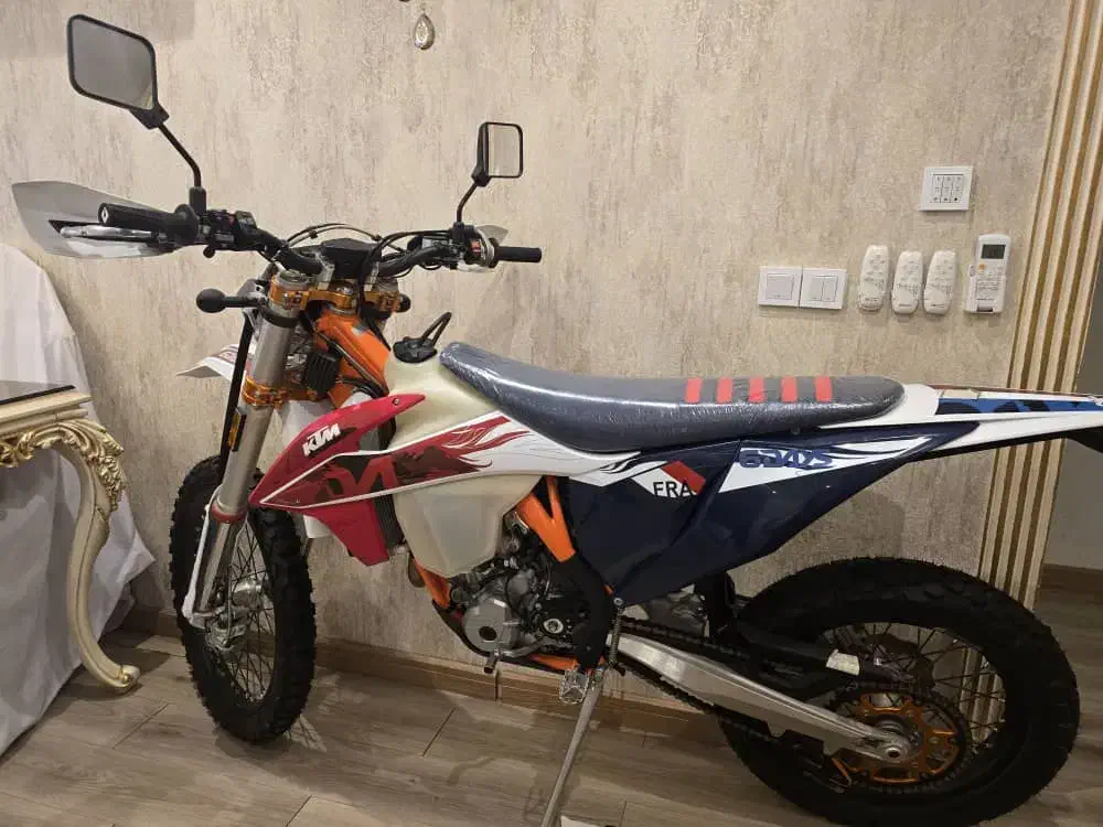 کی تی ام ۶دیز اندرو ۲۵۰ چهار زمانه پلاک سند|موتورسیکلت|تهران, دریا|دیوار