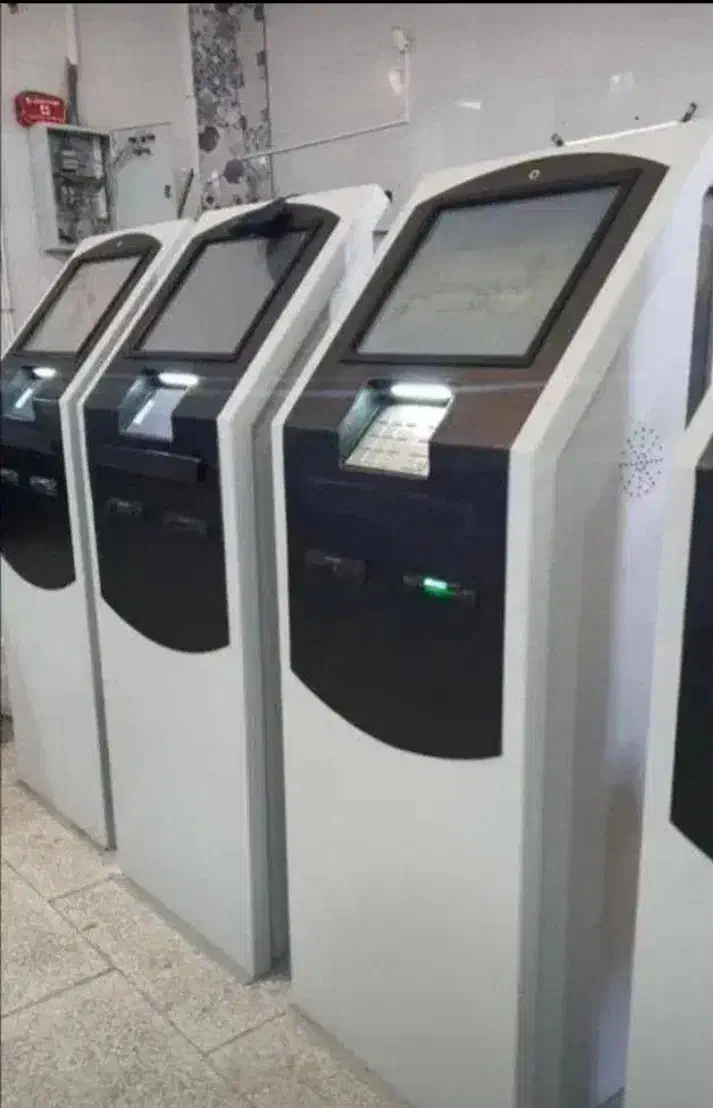 انحصاری کشلس وینکور دیواری کارتخوان P10|فروشگاه و مغازه|اصفهان, سرچشمه|دیوار