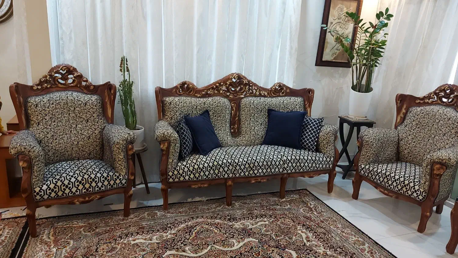 مبل استیل ۷ نفره کاملا سالم و نو|مبلمان خانگی و میز عسلی|تهران, فدک|دیوار