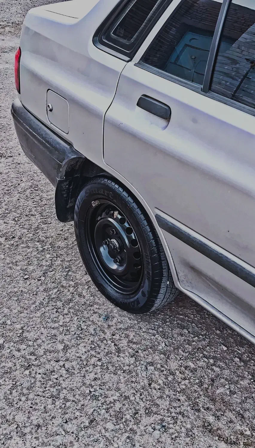 واکس لاستیک|مواد شوینده و دستمال کاغذی|بیرجند, |دیوار