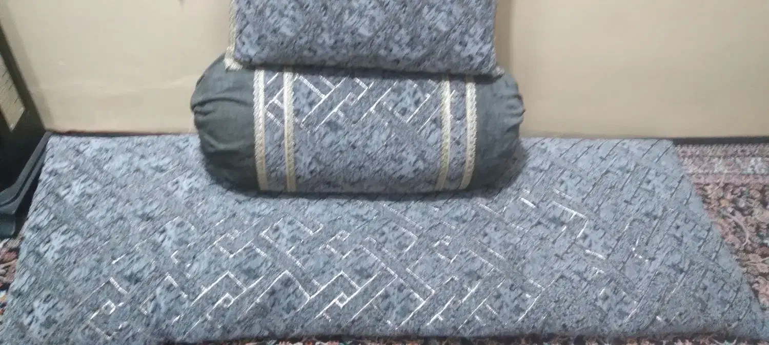 دوخت و دوز تشک وبالشت وپرده|رختخواب، بالش، پتو|زابل, |دیوار