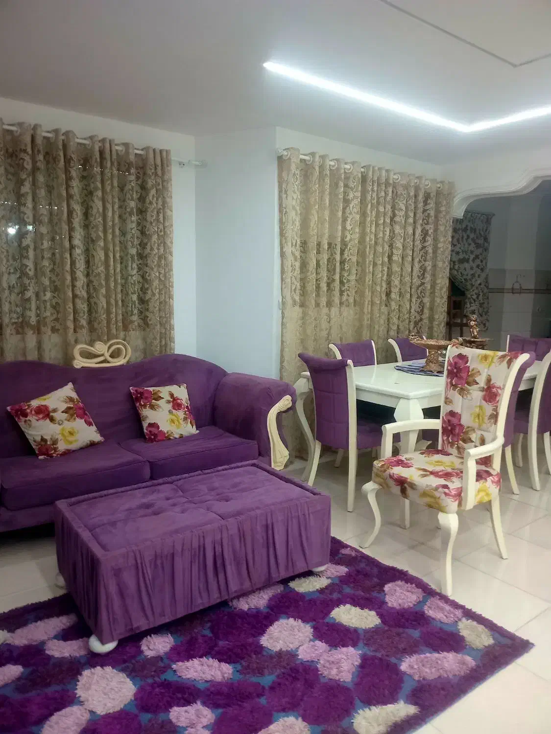 اجاره واحد دو خوابه|اجارهٔ کوتاهمدت آپارتمان و سوئیت|رشت, حومه رشت|دیوار