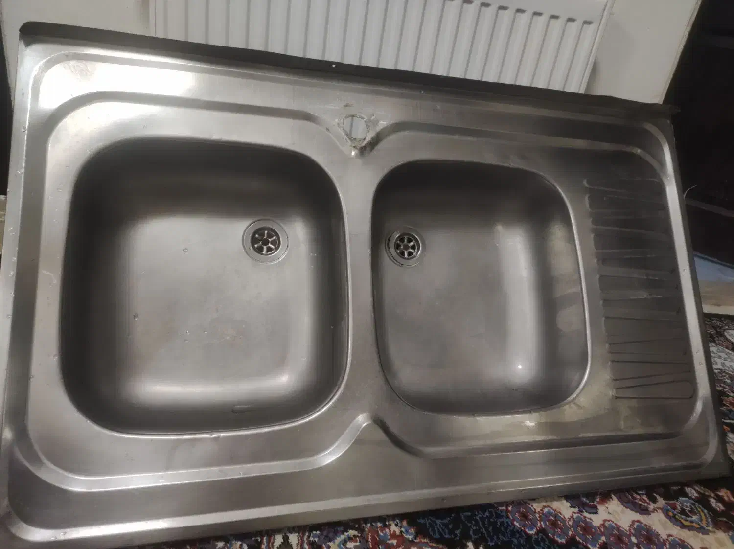 سینگ دوقلو|آب‌چکان و نظم‌دهنده ظروف|گلبهار, شهر جدید گلبهار|دیوار