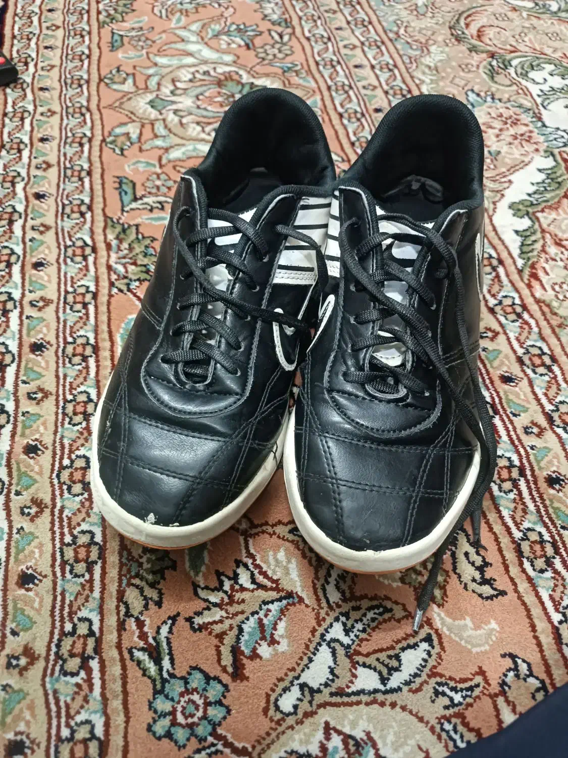 کفش ورزشی|ورزش‌های توپی|سبزوار, طبرسی (جعفرآباد)|دیوار