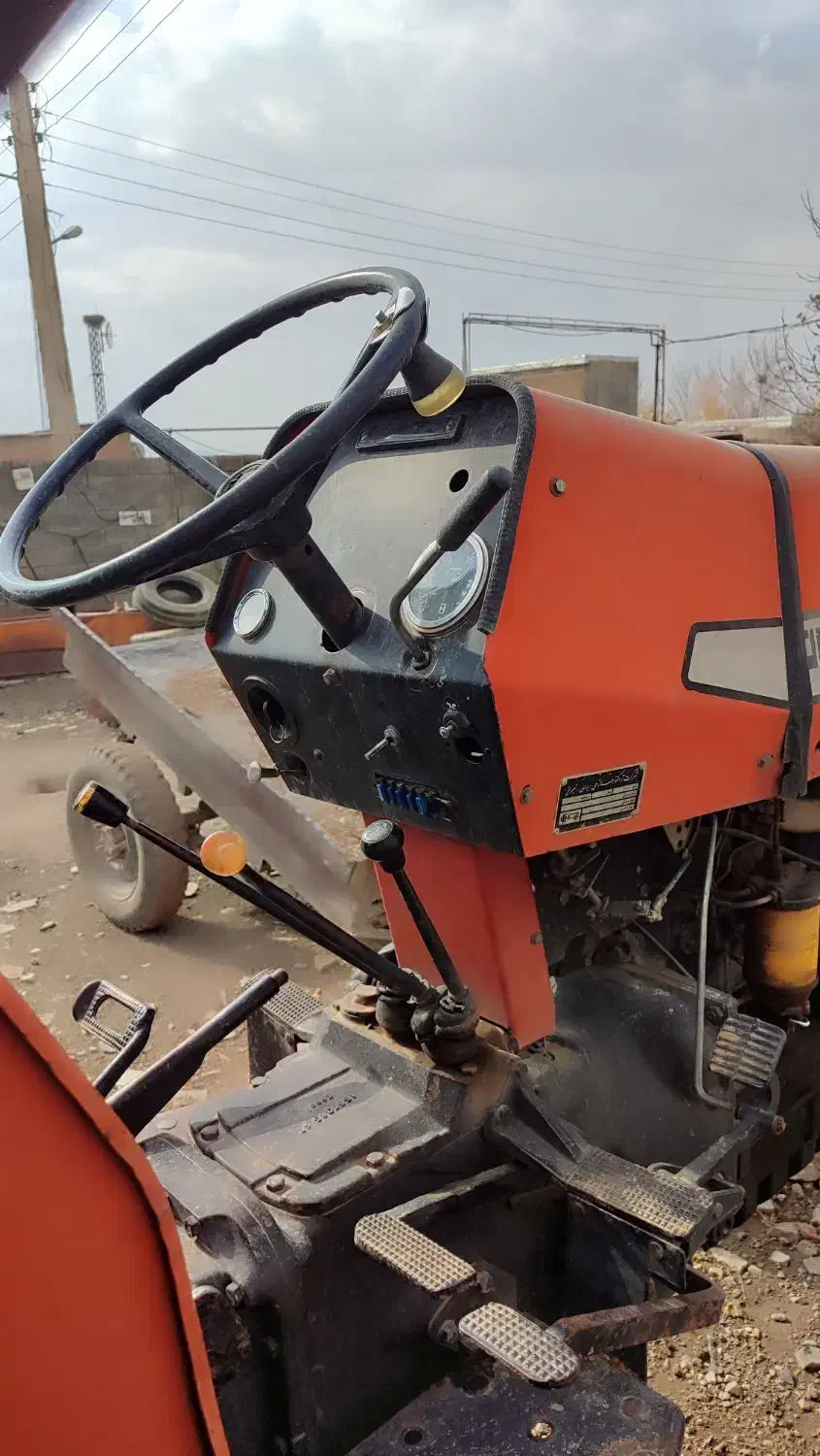 تراکتورفرگوسن83|خودرو سنگین|کرمانشاه, |دیوار