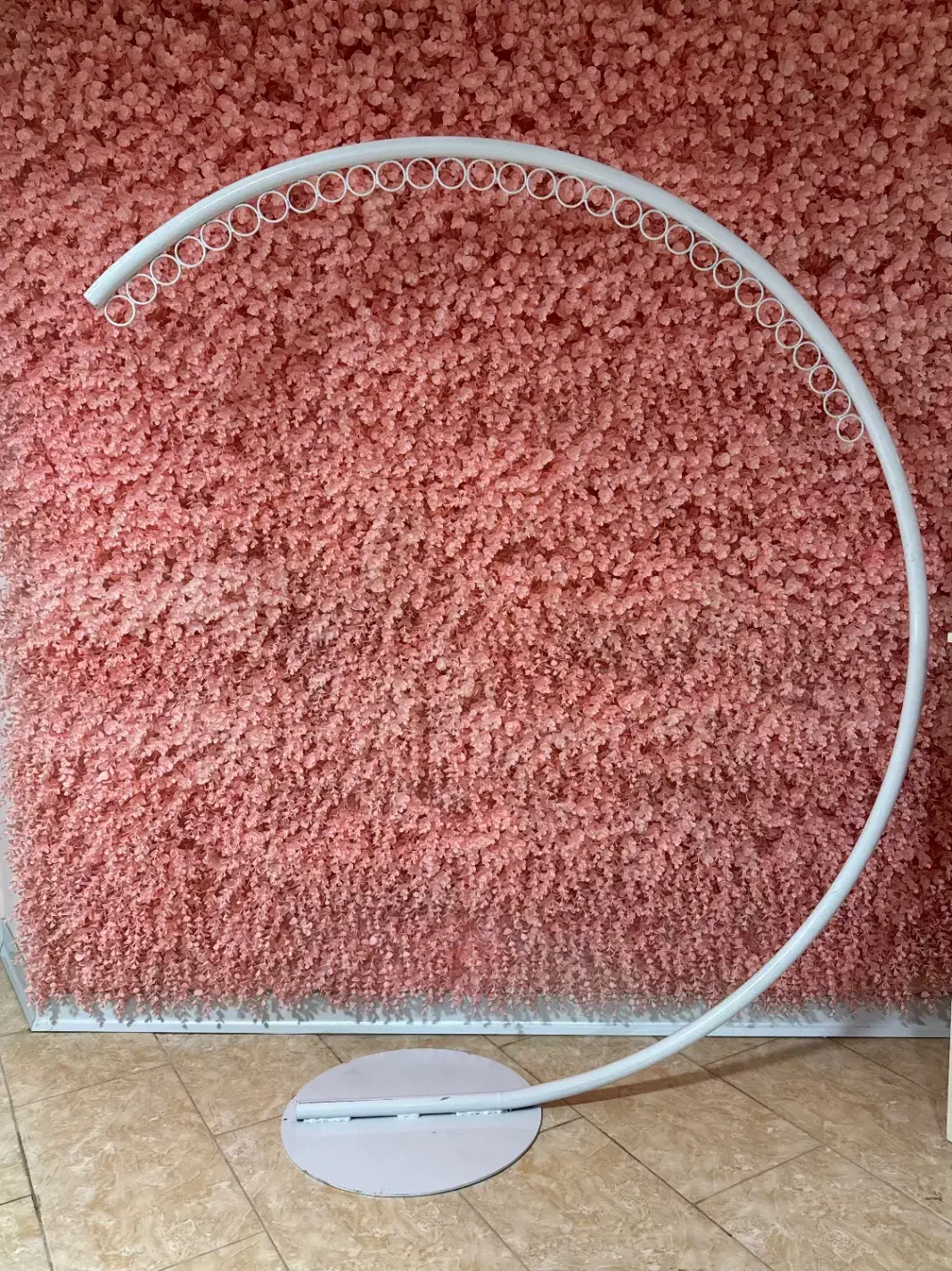 رگال|بندرخت و رخت‌آویز|یزد, |دیوار