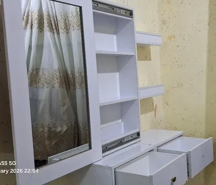 میز آرایش|آینه|خرمشهر, |دیوار