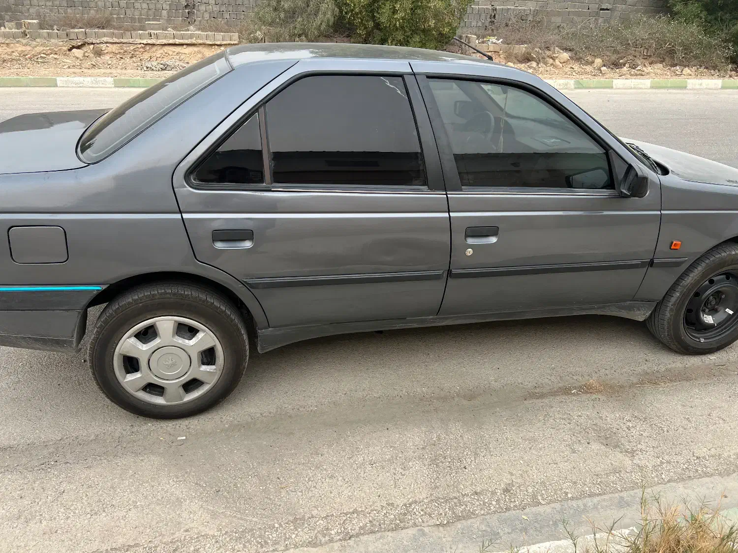 پژو ۴۰۵مدل ۹۵|خودرو سواری و وانت|گله دار, |دیوار