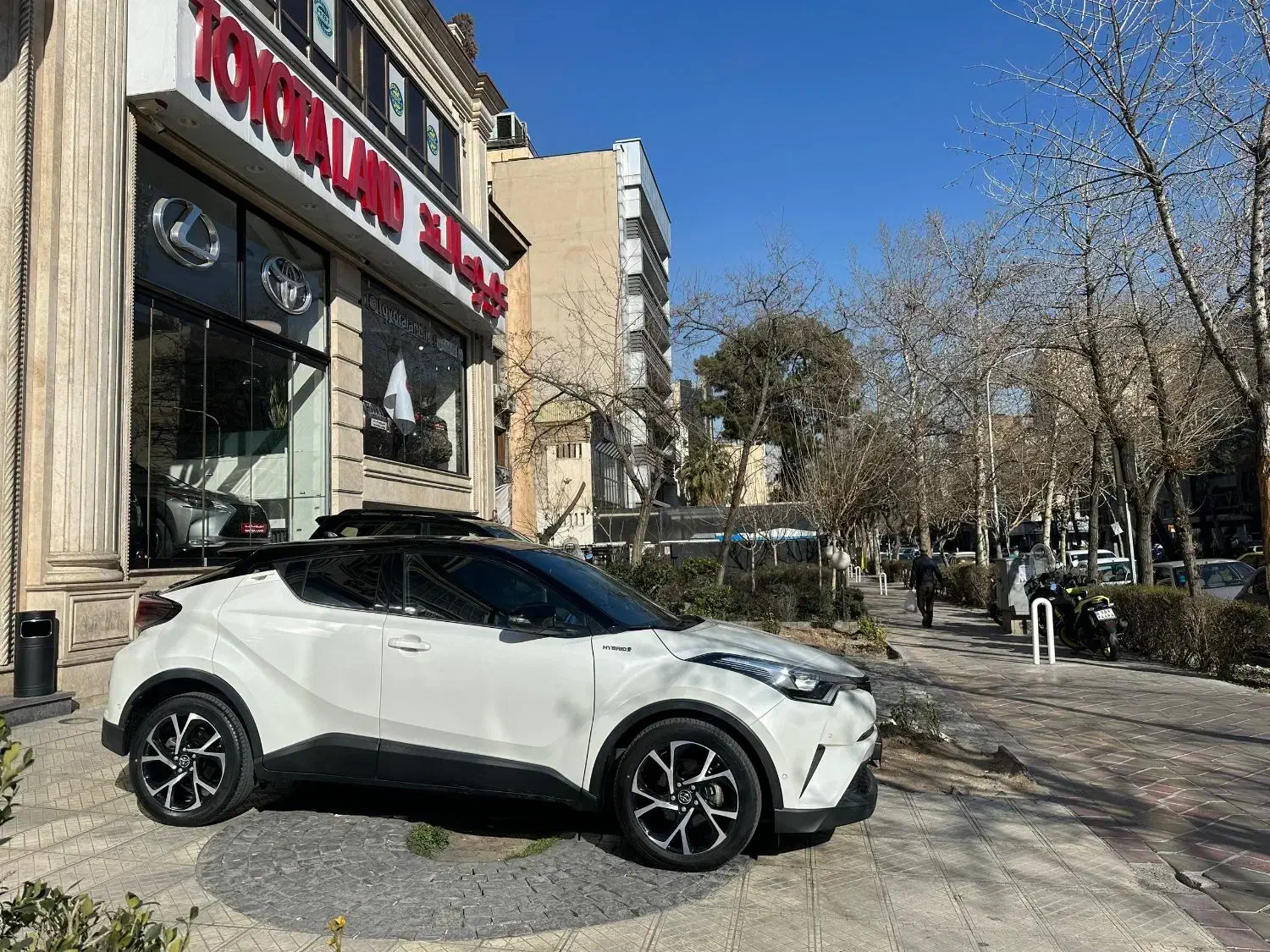 تویوتا C-HR هیبرید صفر استایل سلکشن مدل ۲۰۱۸|خودرو سواری و وانت|تهران, عباس‌آباد|دیوار