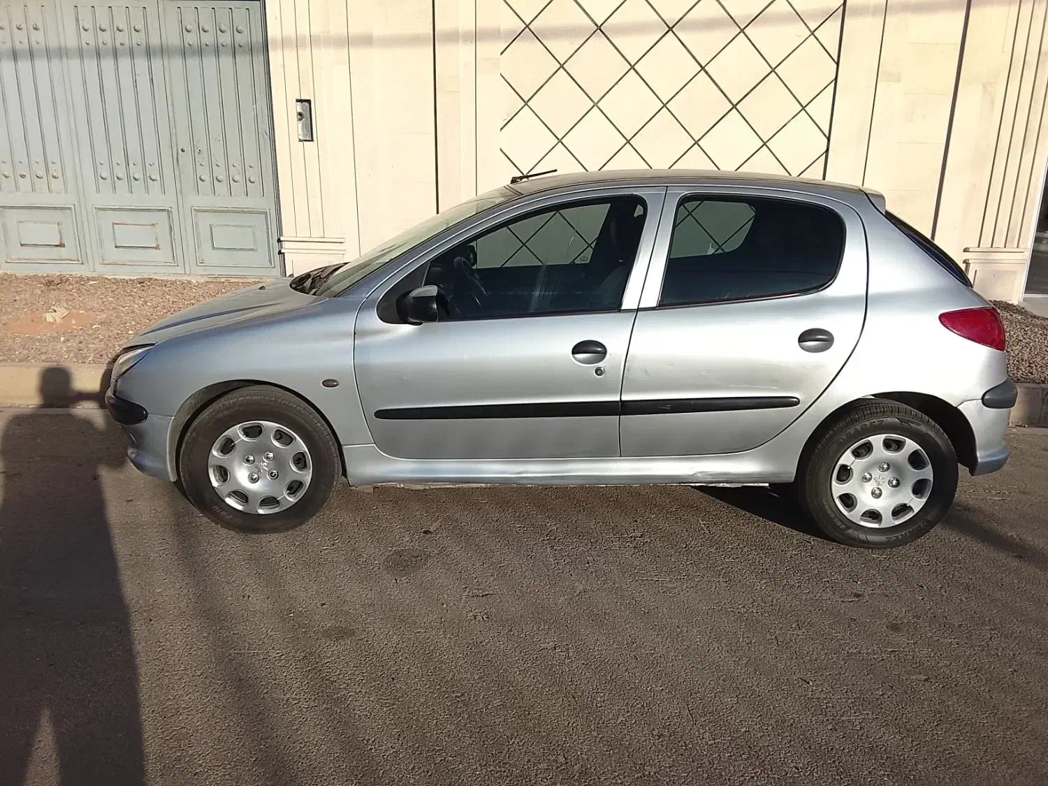 206 اتوماتیک مدل 83|خودرو سواری و وانت|قزوین, |دیوار