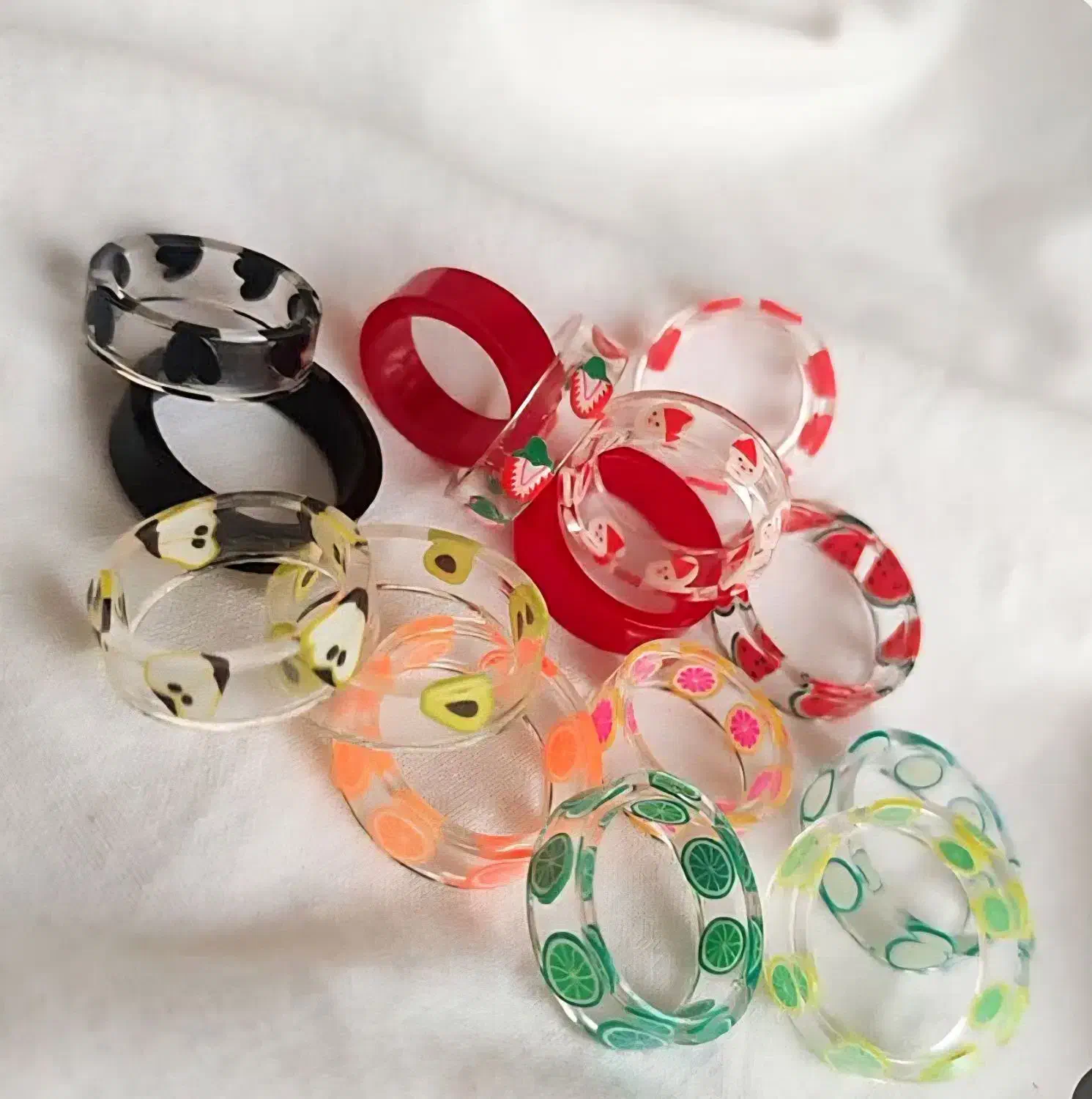 انگشتر رزینی ساده و میوه ای|بدلیجات|شیراز, جانبازان|دیوار