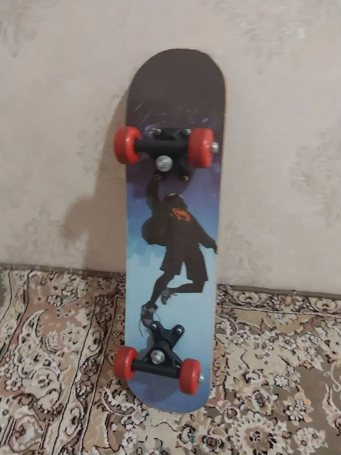 اسکوتر|دوچرخه، اسکیت، اسکوتر|اقبالیه, |دیوار