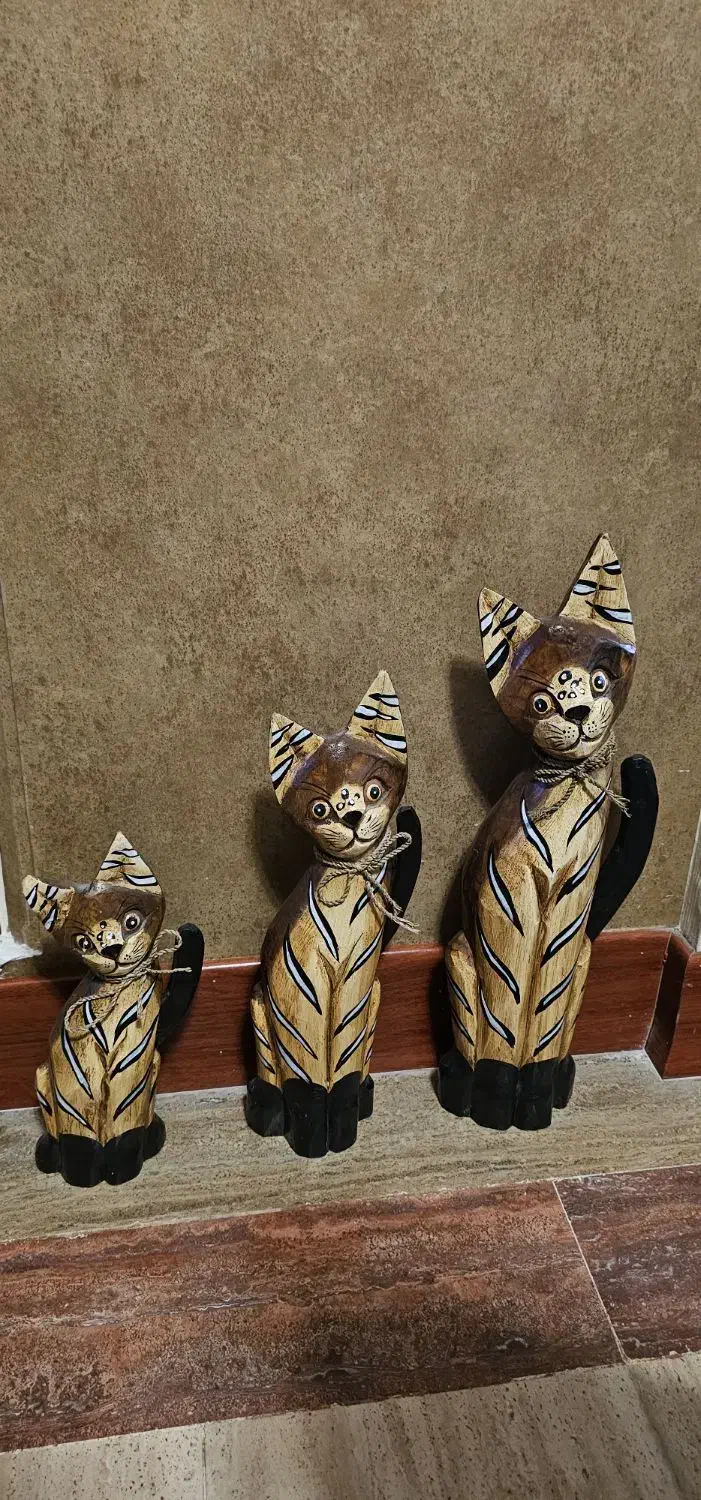 مجسمه چوبی سه تایی گربه|مجسمه، تندیس، ماکت|تهران, زعفرانیه|دیوار