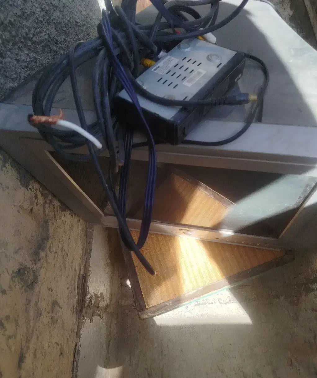 تلویزیون و دیجیتال|تلویزیون و پروژکتور|اراک, |دیوار