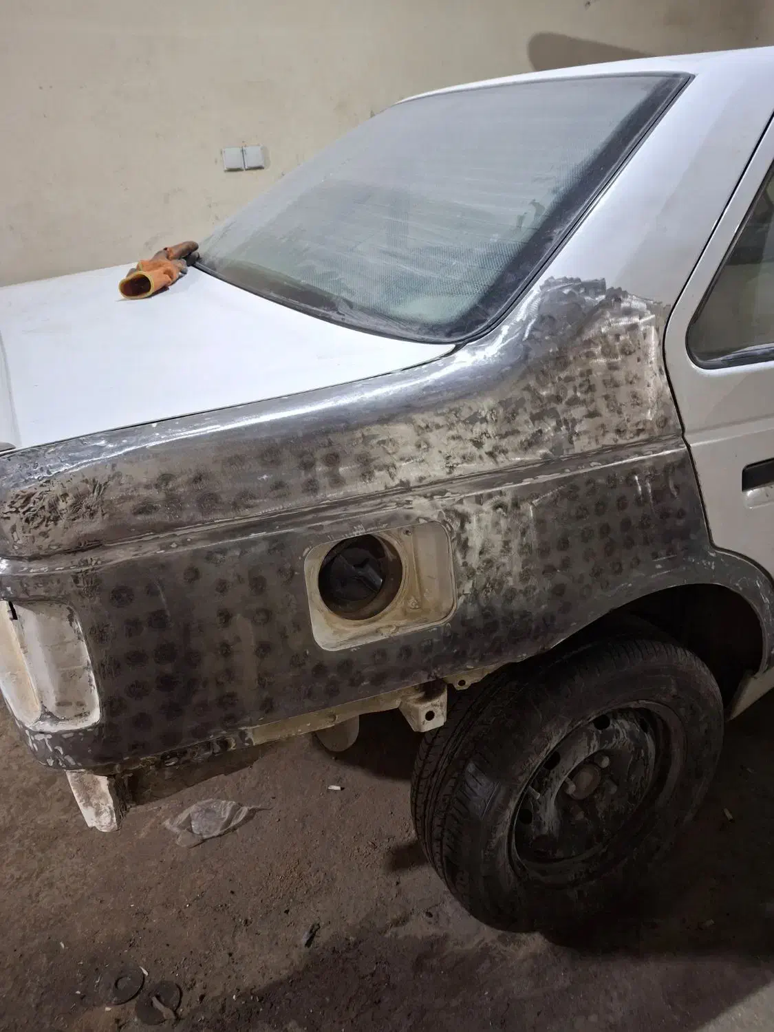 مغازه صافکاری.نیازمندشاگرد|استخدام صنعتی، فنی، مهندسی|بروجن, |دیوار