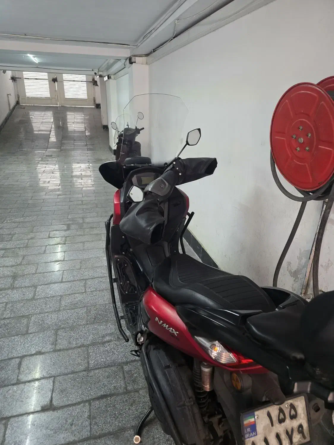 nmax 1400|موتورسیکلت|تهران, میدان ولیعصر|دیوار