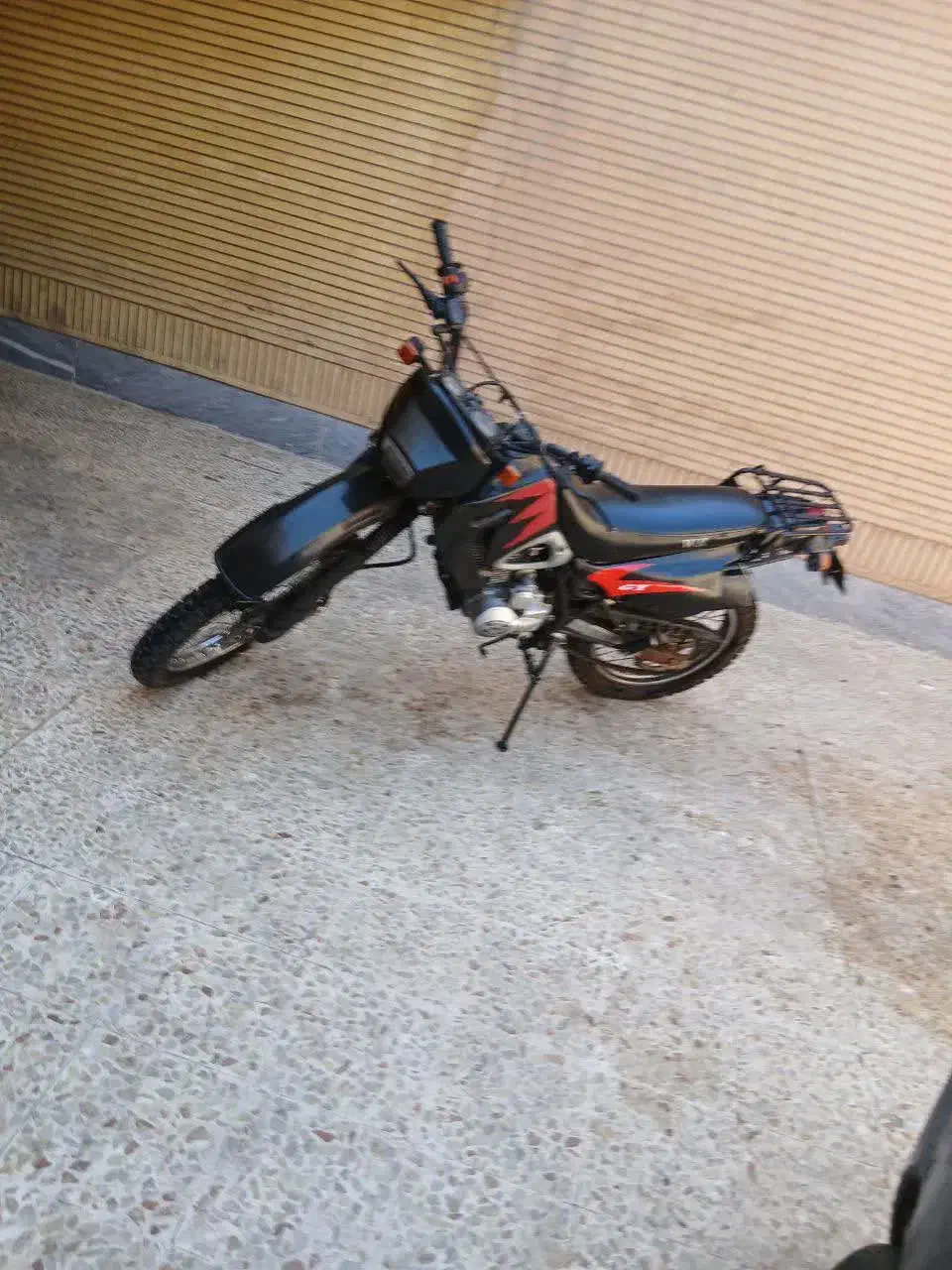 تریل ۲۰۰|موتورسیکلت|دزفول, |دیوار