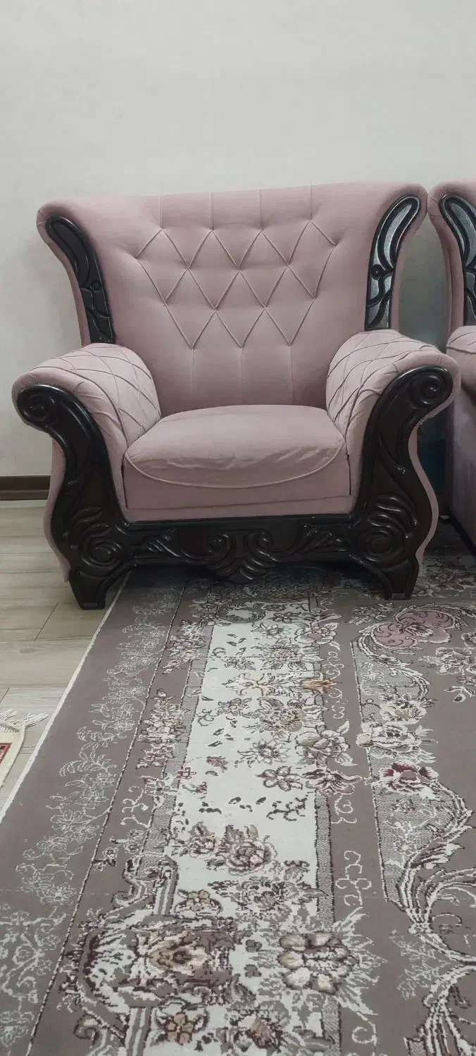 مبل ۷ نفره|مبلمان خانگی و میز عسلی|نیشابور, شهرک ولیعصر|دیوار