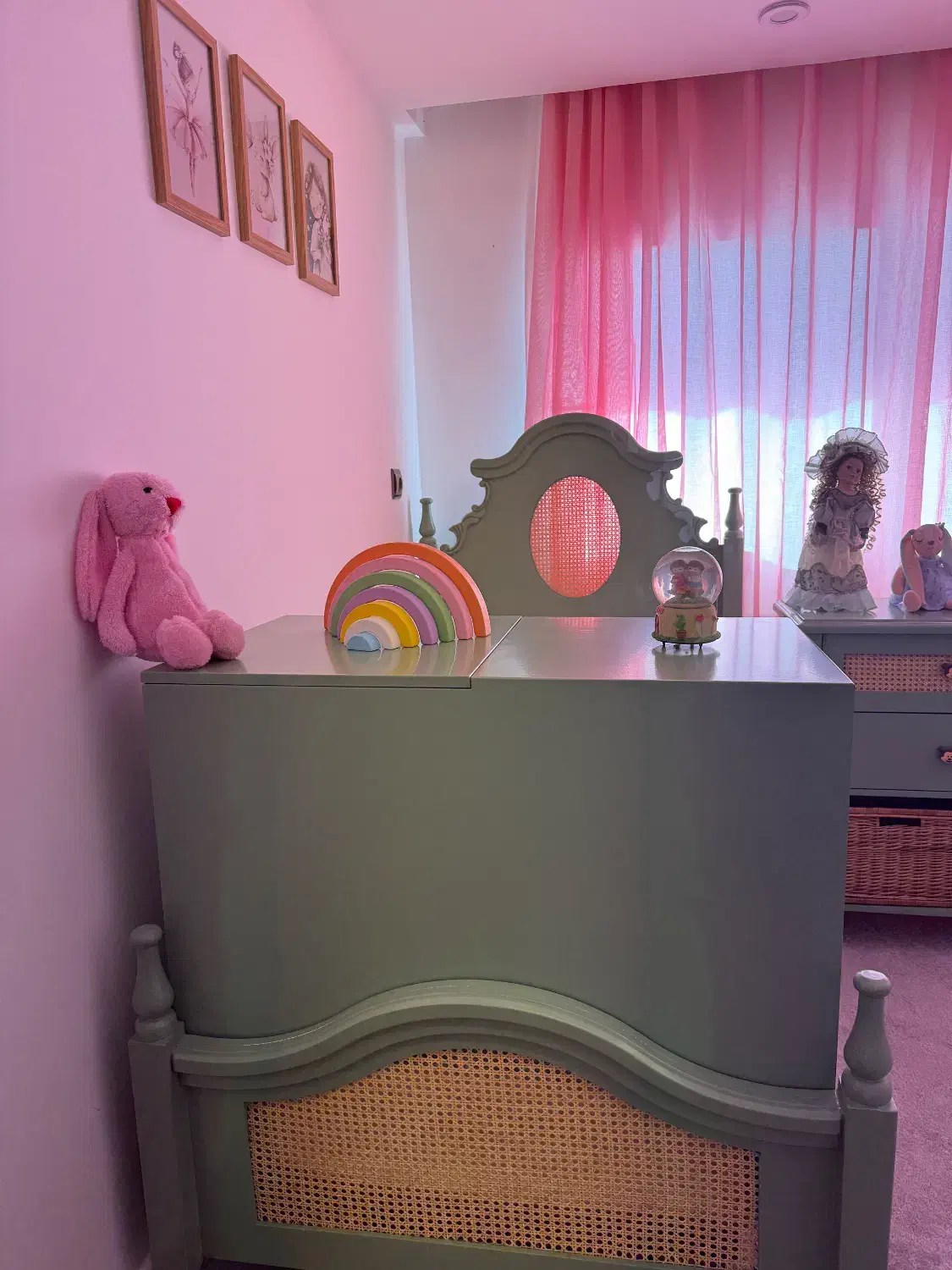 تخت کودک و نوجوان کاملا سالم|تخت و سرویس خواب|ساری, |دیوار