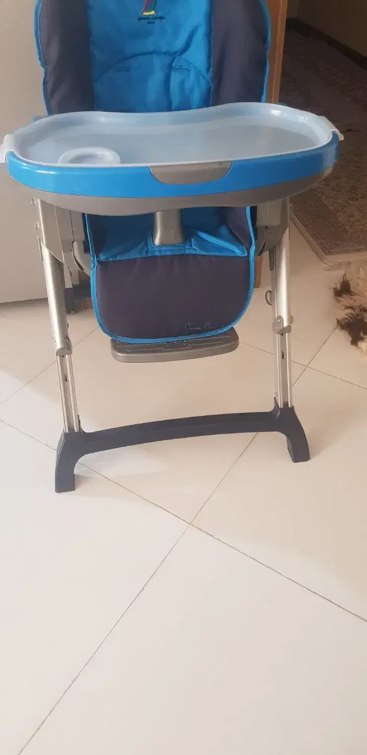 صندلی غذای کودک پیرگاردین اصل|تخت و صندلی بچه|فردیس, نگارستان|دیوار