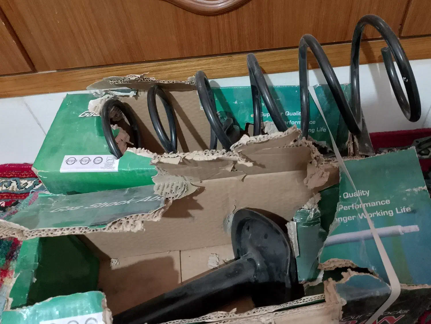 کمک فنر و سپر پارس رینگ و لاستیک ۱۴ و صندوق ۴۰۵|قطعات یدکی و لوازم جانبی|آبادان, |دیوار