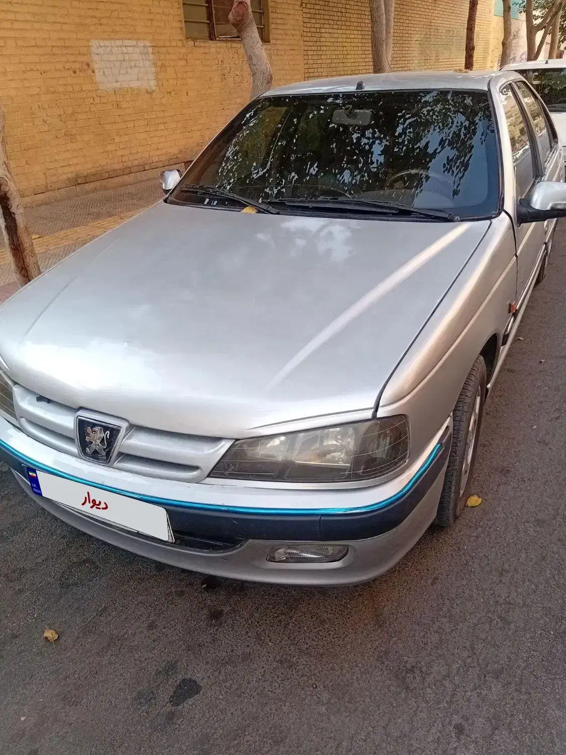 پژو پارس خونگی|خودرو سواری و وانت|اصفهان, پارک ایثارگران|دیوار