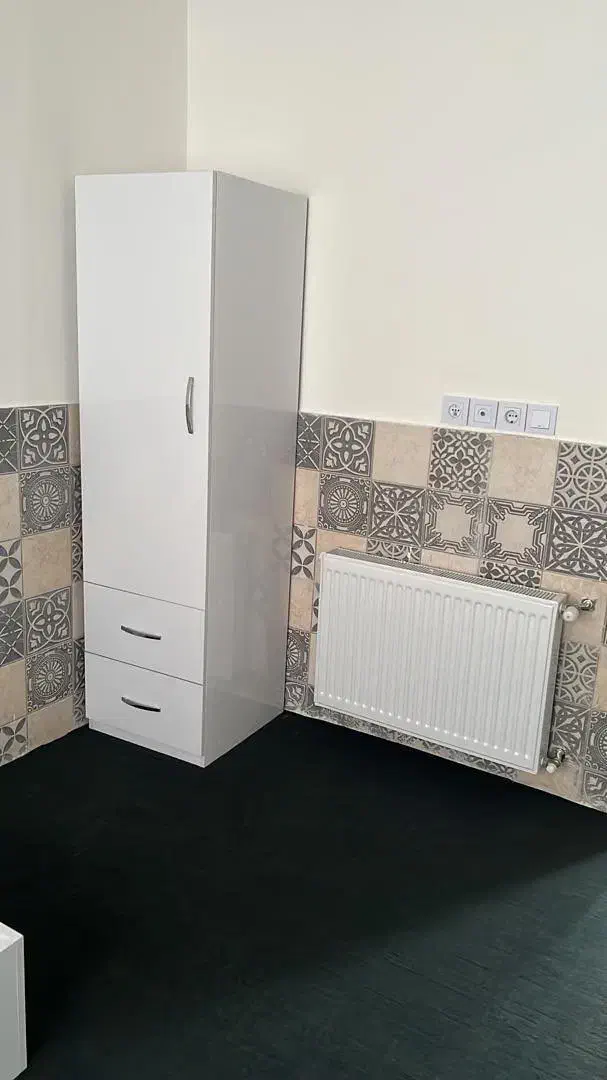 خوابگاه نوساز بسیار شیک پسرانه|اجارهٔ کوتاهمدت آپارتمان و سوئیت|شیراز, گلکوب|دیوار