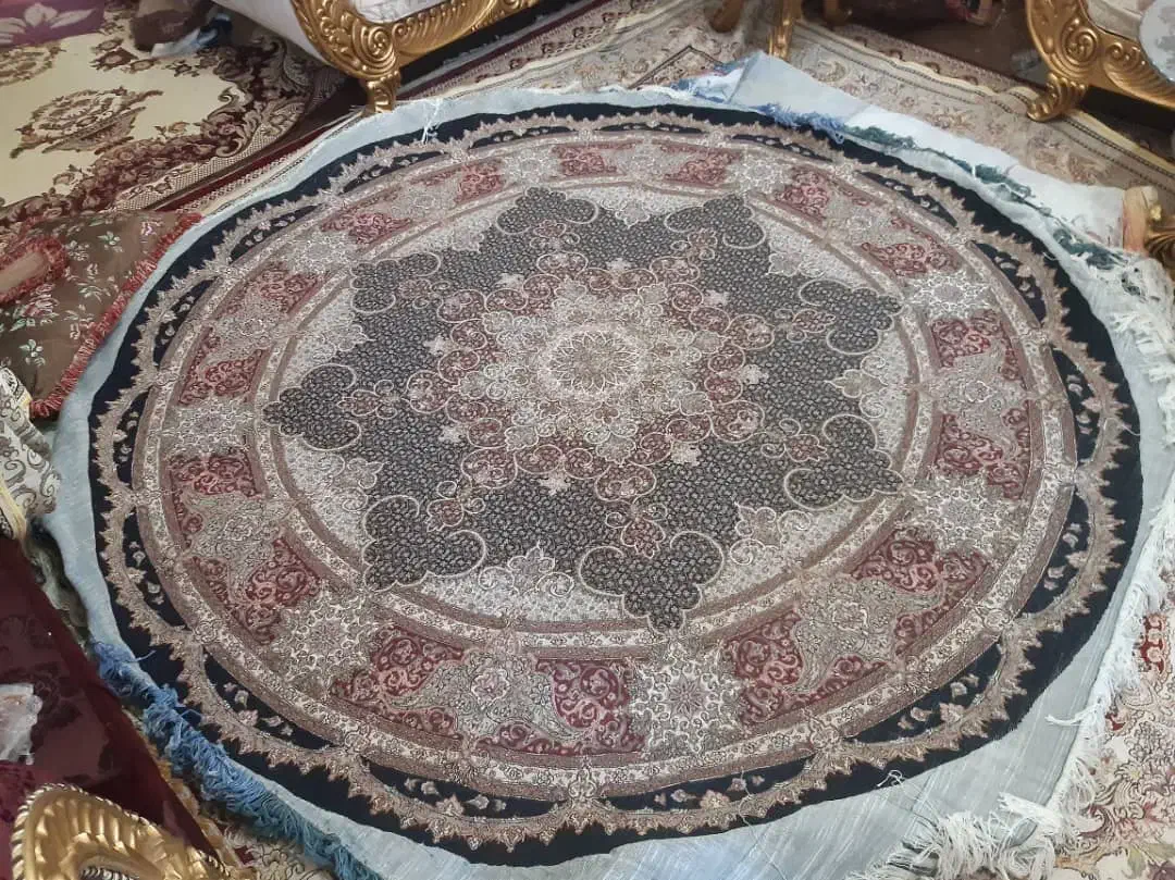 ۳عدد فرش دستباف دایره ای مدل ماهی ۲در۲ طرح کتیبه|فرش|خوی, |دیوار