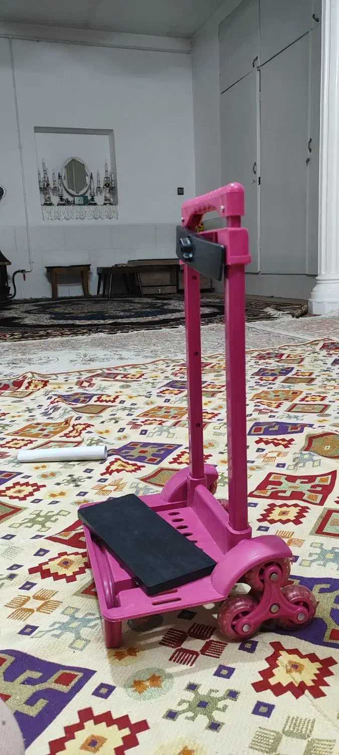 چرخ کوله پشتی|کالسکه و لوازم جانبی|شیراز, وحدت|دیوار