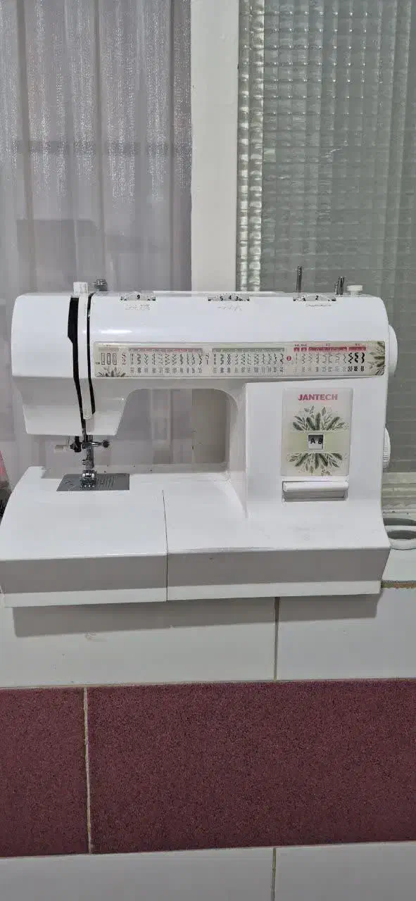 ژانومه|چرخ خیاطی و ریسندگی|قم, نیروگاه|دیوار