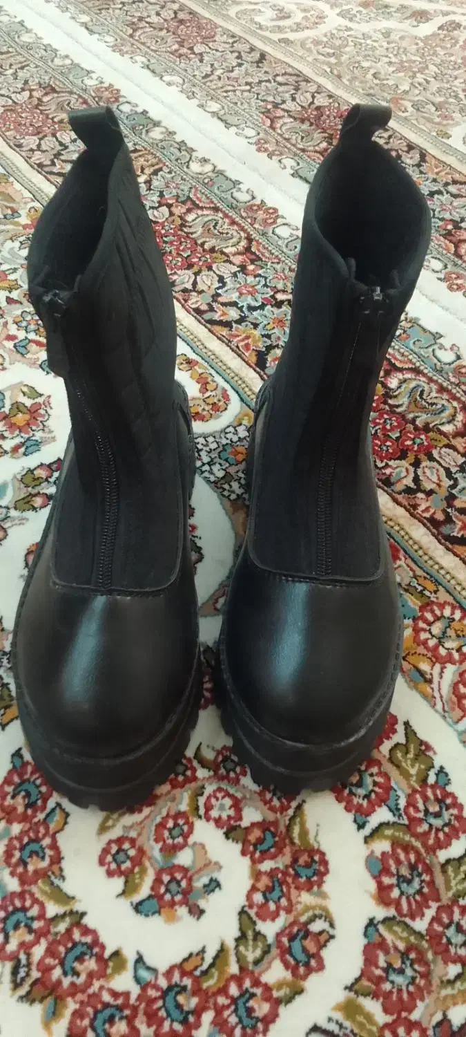 سایز ۳۷نیم بدن کاپشنی|کیف، کفش، کمربند|کرج, مصباح|دیوار