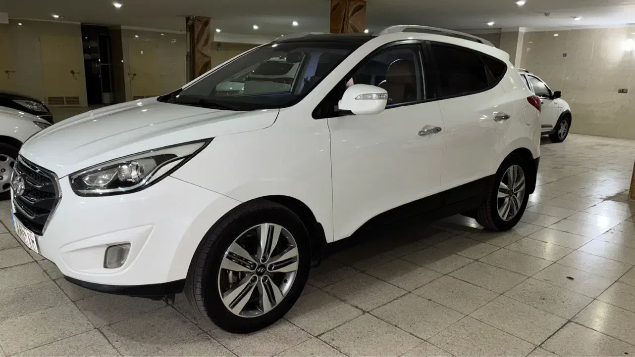 توسان ۲۰۱۴|خودرو سواری و وانت|اصفهان, ملک|دیوار