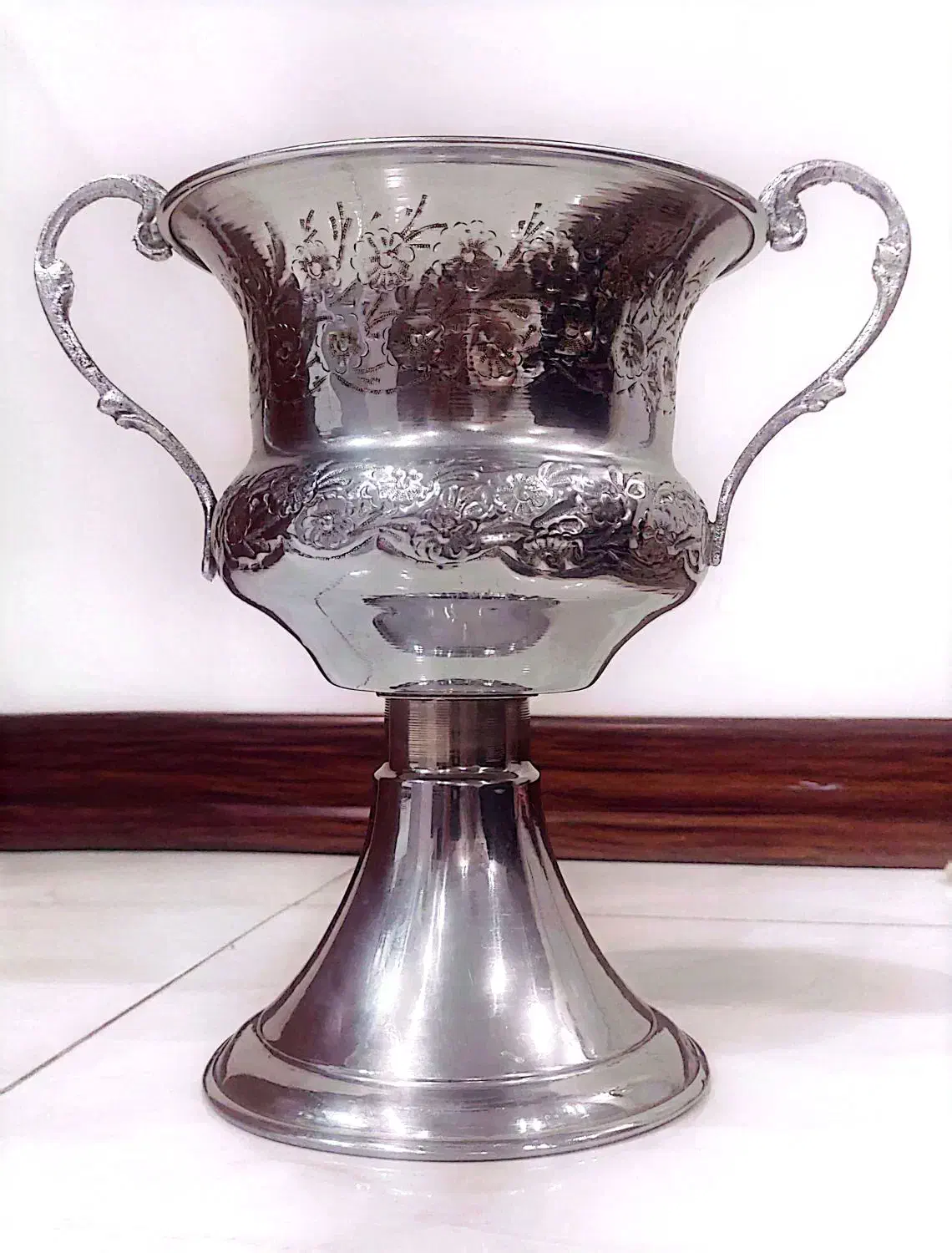 جام و کاپ قهرمانی برنز|کلکسیون اشیاء عتیقه|تهران, تهرانسر غربی|دیوار