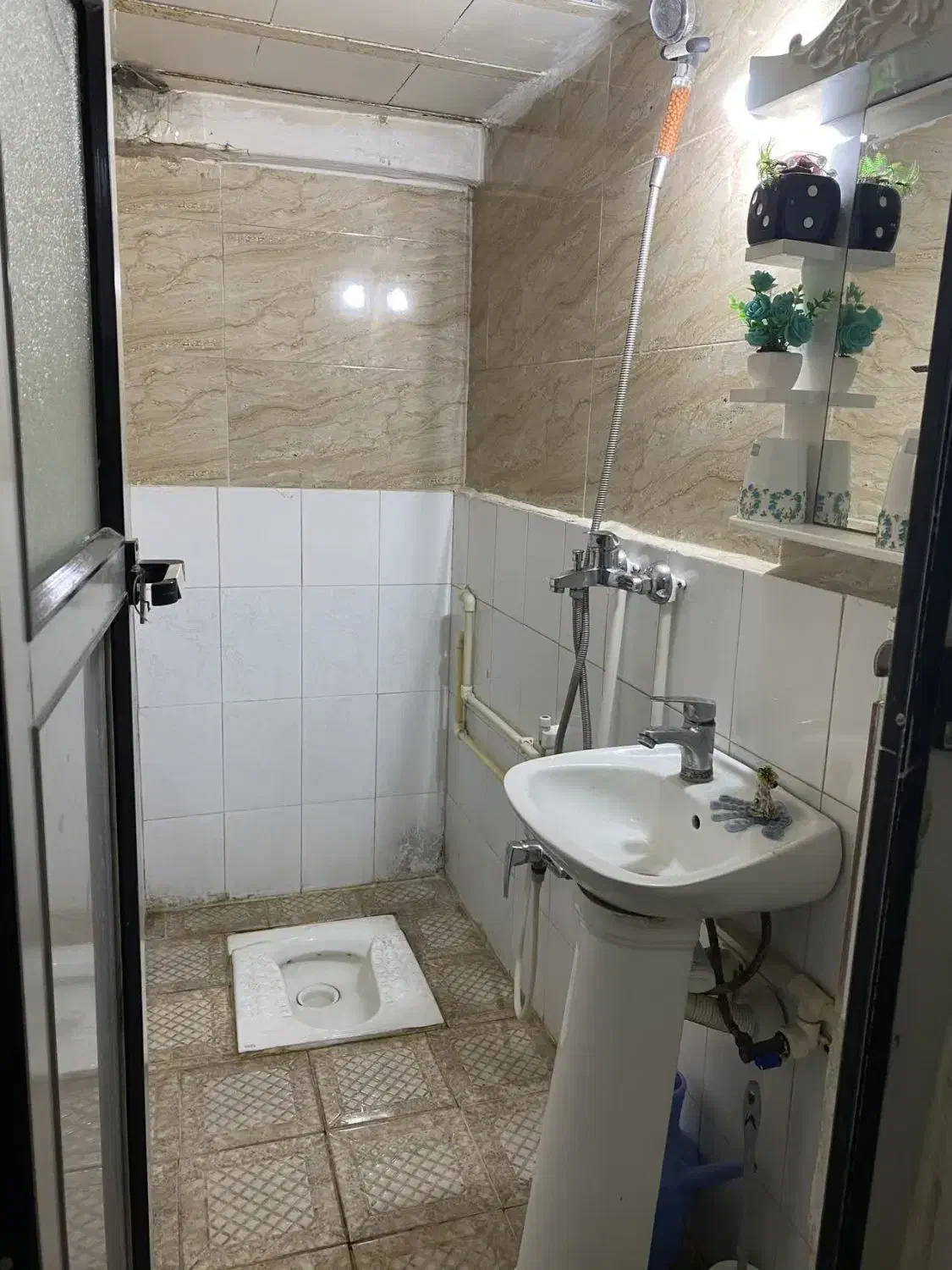 خانه ویلایی|فروش خانه و ویلا|ری, سیزده آبان|دیوار