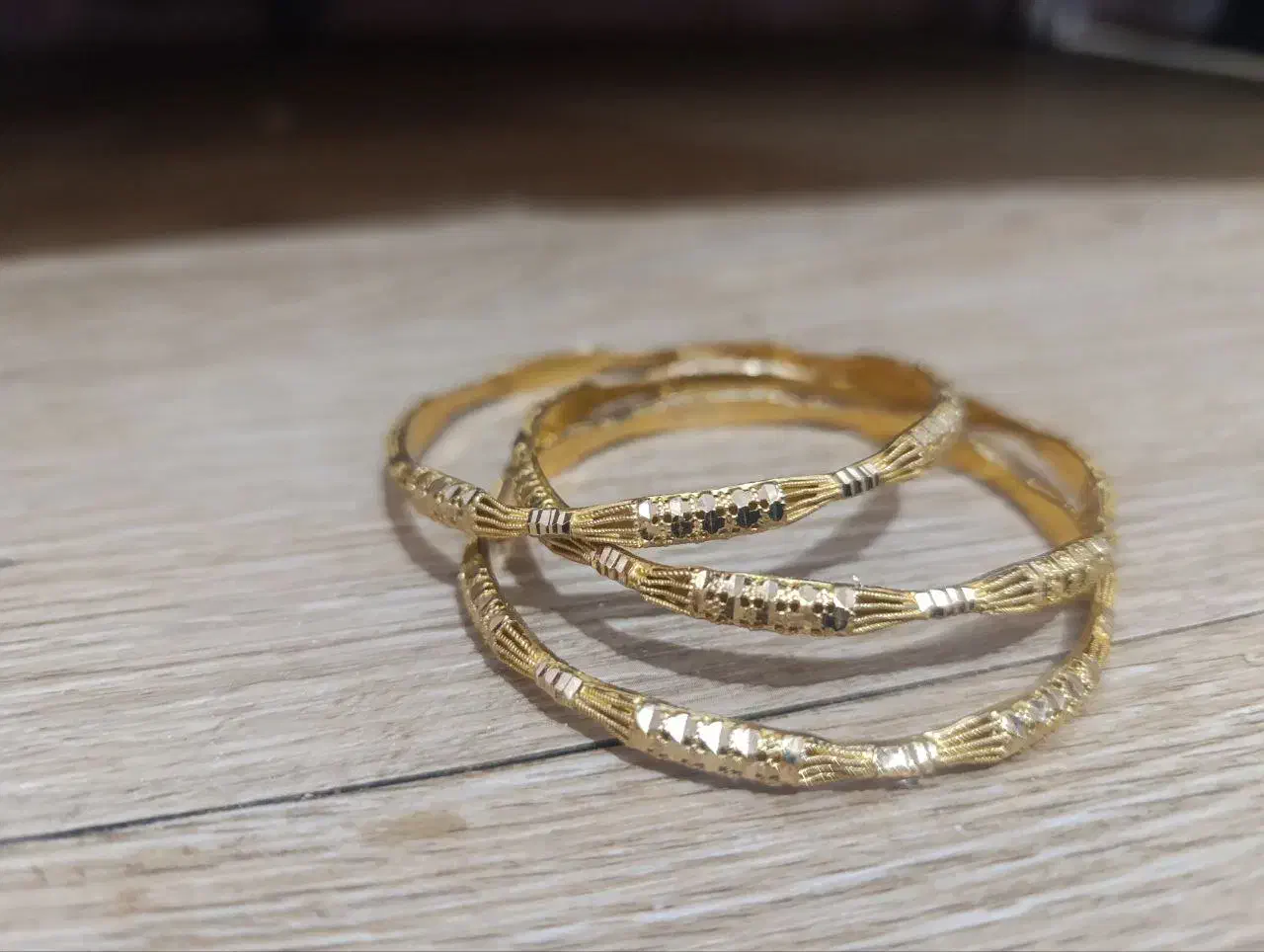 سه عدد النگو سایز ۳ به ۴هم میخورن  فروش فوری|جواهرات|آبدانان, |دیوار