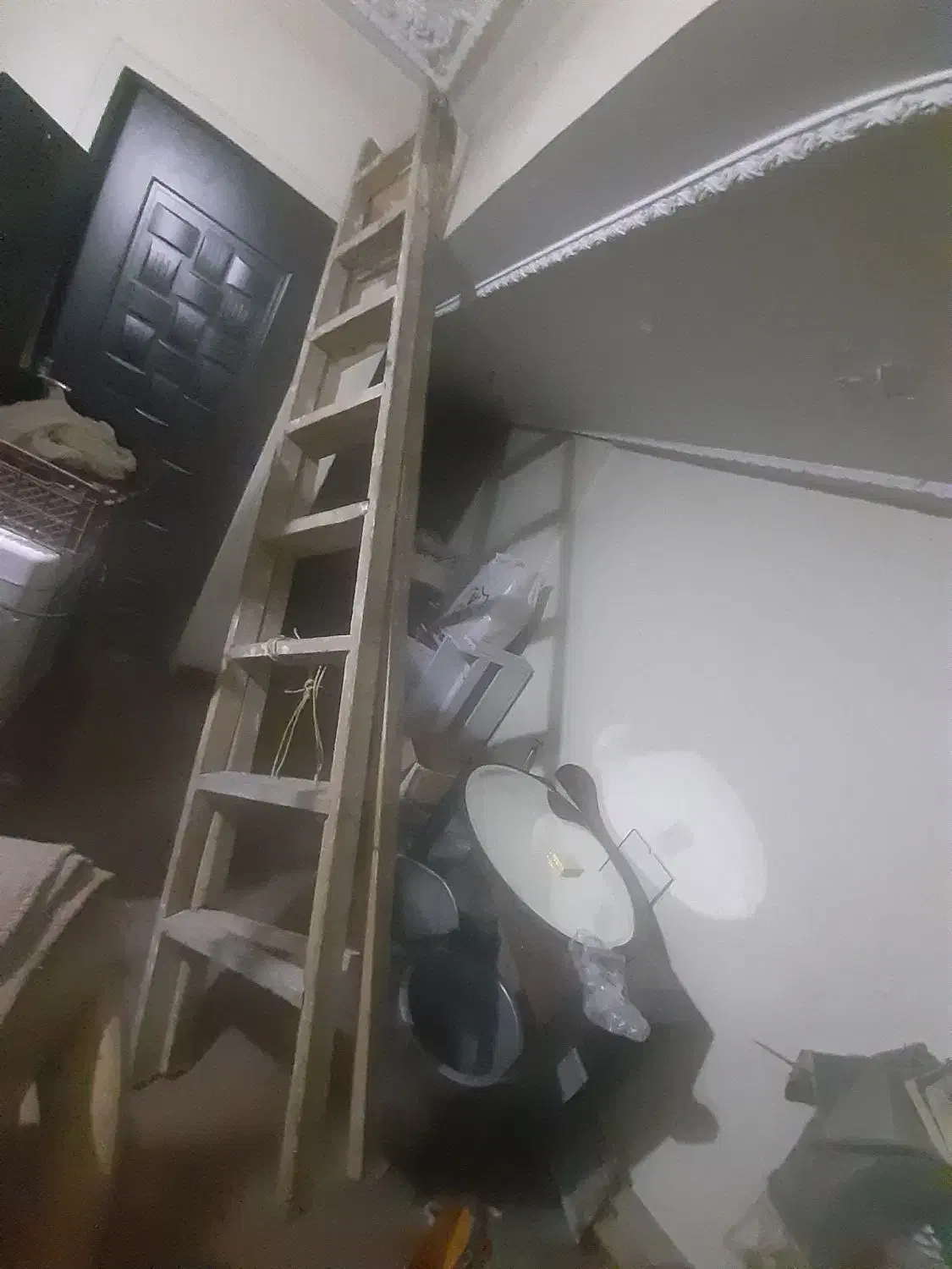 نردبان چوبی دو طرفه|مصالح و تجهیزات ساختمان|تهران, میدان ولیعصر|دیوار