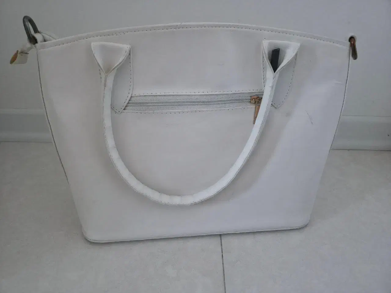 کیف زنانه سفید|کیف، کفش، کمربند|مشهد, آبادگران|دیوار