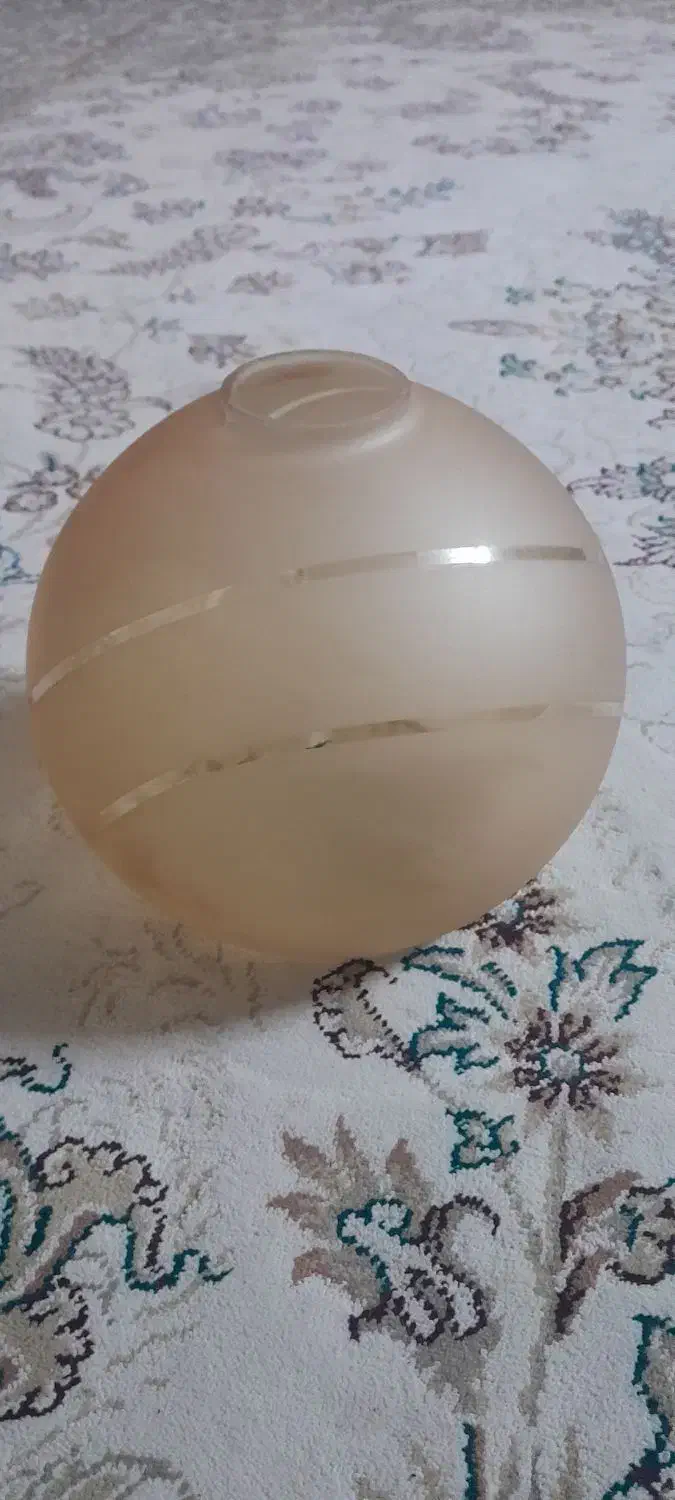 دو عدد حباب لوستر شیشه ای در حد نو|لوستر و چراغ آویز|مشهد, یوسفیه (شهرک غرب)|دیوار