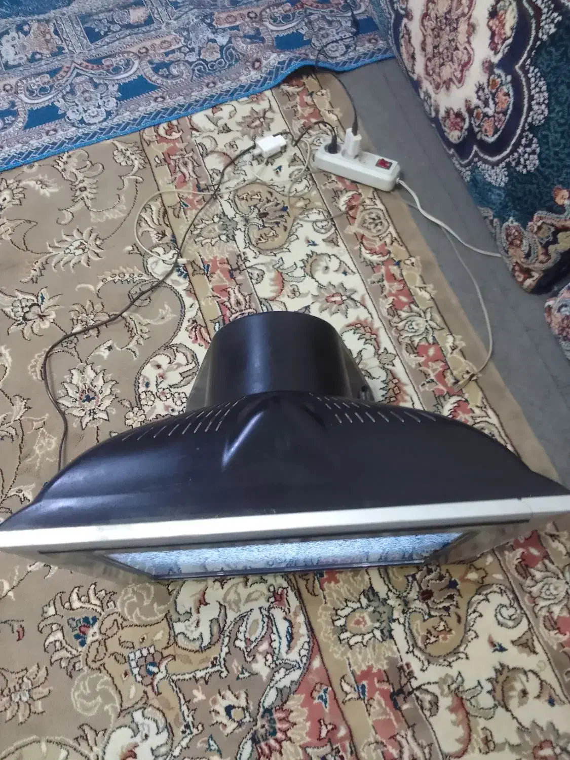 تلوزیون رنگی ۲۱ اینج  وپلی وان|تلویزیون و پروژکتور|مشهد, همت آباد|دیوار