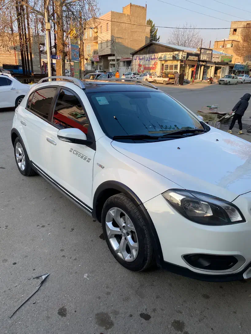 برلیانس h320 1650cc کراس‌ C3|خودرو سواری و وانت|چهارباغ, |دیوار