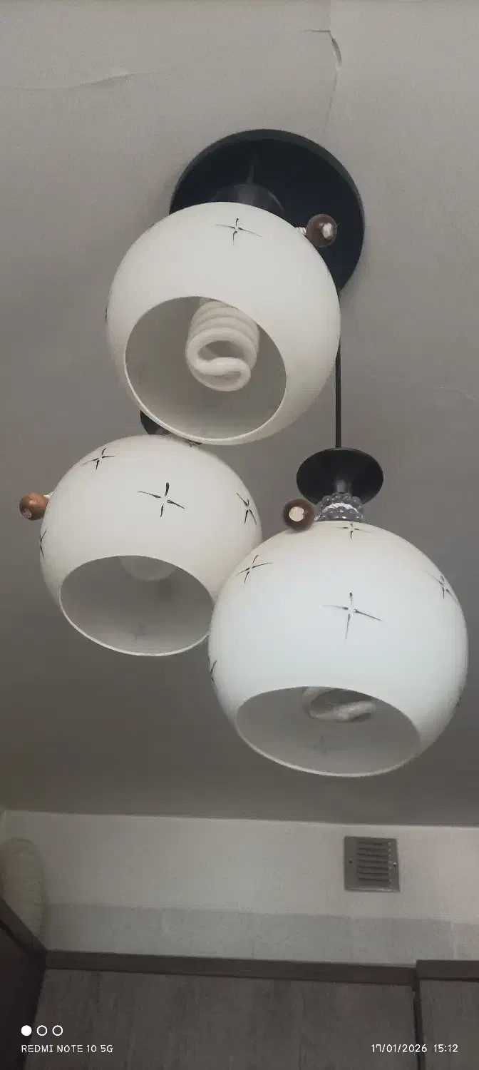 لوستر پله ای|لوستر و چراغ آویز|یزد, |دیوار