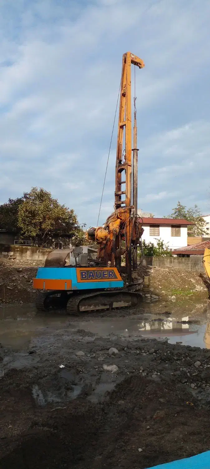 حفاری شمع ماشینی و پنل خورشیدی|خدمات پیشه و مهارت|تهران, دهکده المپیک|دیوار