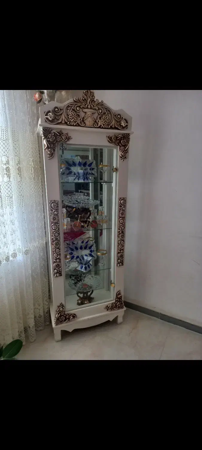 بوفه در حد نو|بوفه، ویترین، کنسول|خاوه, |دیوار