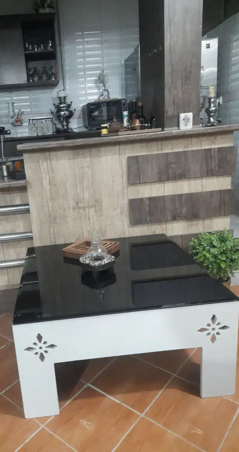 مبل و میز سالم و بدون پارگی|مبلمان خانگی و میز عسلی|تربت‌حیدریه, بالا ولایت|دیوار