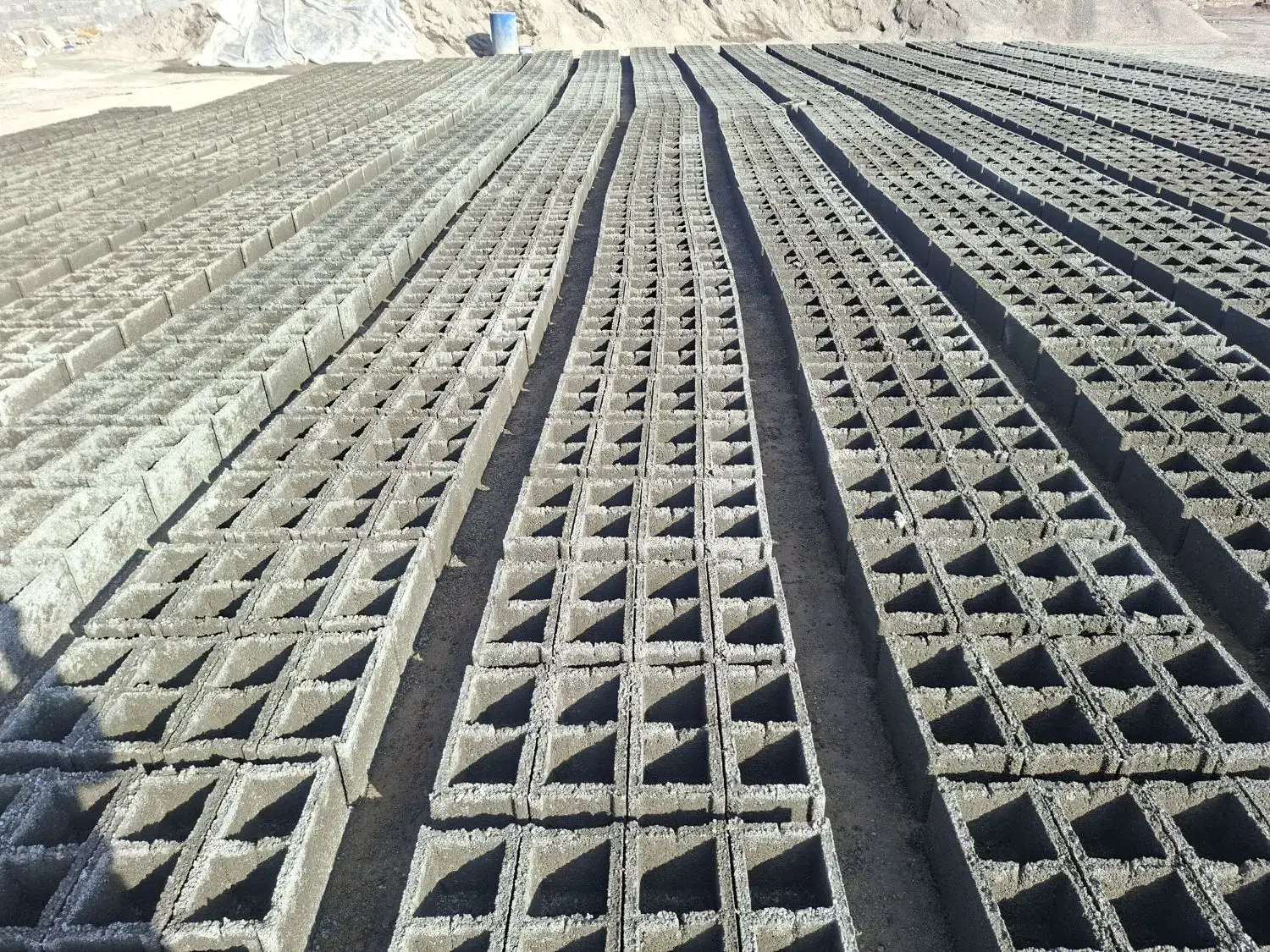 بلوک سیمانی ۲۰×۴۰|مصالح و تجهیزات ساختمان|کرمان, |دیوار