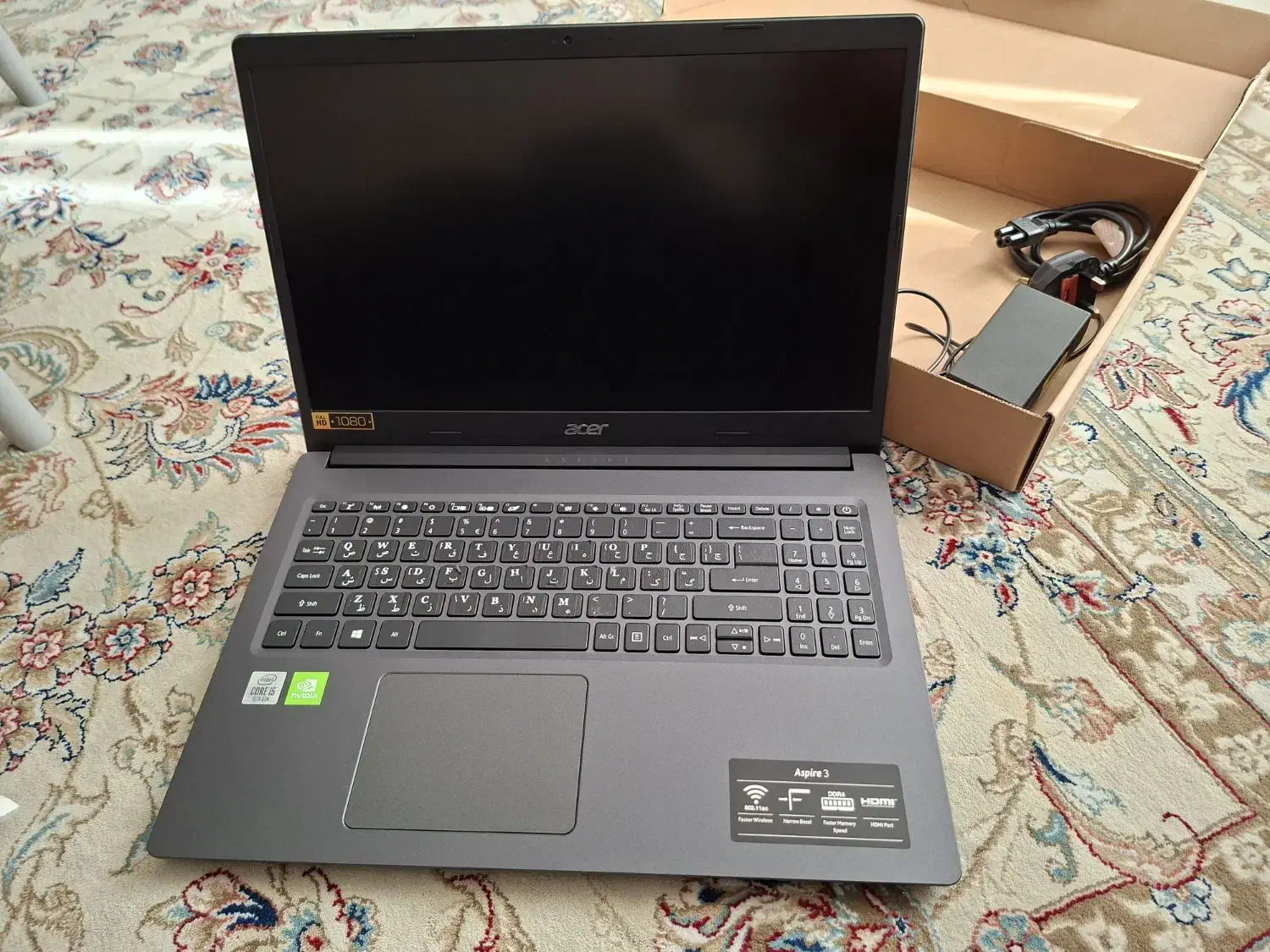 لب تاپ|رایانه همراه|فولادشهر, B8|دیوار