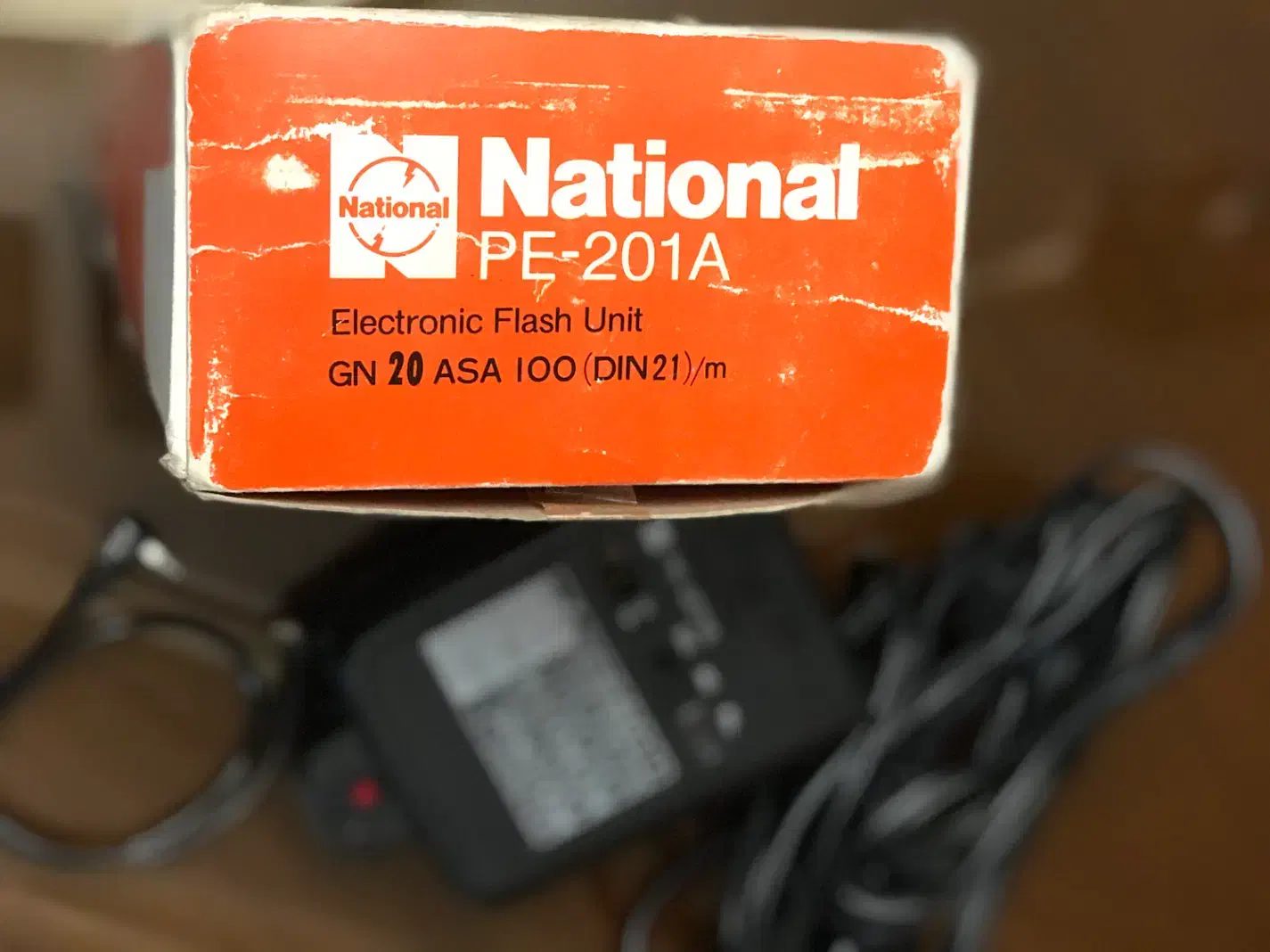 فلاش دوربین|دوربین عکاسی و فیلمبرداری|تبریز, |دیوار